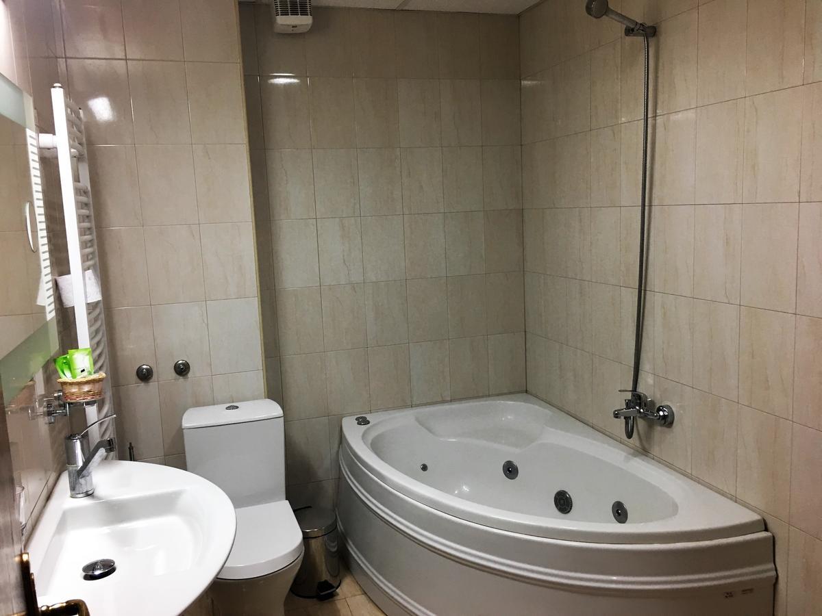 Danubian Hotell Vidin Exteriör bild